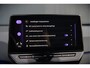 Volkswagen ID.3 Life 58 kWh | Stoelverwarming | Stuurverwarming | Adaptive Cruise Control | Navigatie | Standkachel | Keyless | Parkeersensoren | LED | Apple Carplay | BTW |