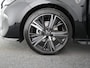 Peugeot 308 1.2 PureTech GT | BTW-Auto | AGR Stoelen | Adaptieve Cruise | Stoelverwarming | Drive Assist AUTOMATIC | Lichtmetalen velgen 18" | Cruise control adaptief met stop&go en stuurhulp | Draadloze telefoonlader | ErgoComfort bestuurdersstoel