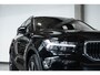 Volvo XC40 T3 Automaat Momentum | Semi Electrische wegklapbare trekhaak | 360° Parkeercamera | BLIS | Parkeersensoren voor + achter | Adaptive cruise control | Climate Control | Navigatie | Dealeronderhouden |