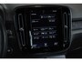 Volvo XC40 T3 Automaat Momentum | Semi Electrische wegklapbare trekhaak | 360° Parkeercamera | BLIS | Parkeersensoren voor + achter | Adaptive cruise control | Climate Control | Navigatie | Dealeronderhouden |