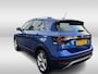 Volkswagen T-Cross 1.0 TSI Style App-connect / 17"LM velgen / LED verlichting / Parkeersensoren