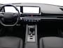Hyundai Ioniq 6 Lounge 77.4 kWh / SOH 100% / Origineel NL Auto / 02-2030 Fabrieksgarantie / Stoel-, Stuur en Achterbankverwarming / Elektrische Stoelen / Stoelgeheugen / 360 Camera / Warmtepomp / Dodehoek Camera / HUD Display / Full Option /