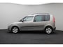 Skoda Roomster 1.6-16V Tour 2010 | Panoramadak | Airco | Cruise Control | Automaat | Boekjes | Elektrische Ramen | Parkeersensoren | Climatronic | 2 Sleutels
