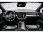 Volvo V60 2.0 B3 R-Design | Panoramadak | Parkeercamera | Parkeersensoren V + A | Adaptieve Cruise Control | Dode Hoek Detectie |