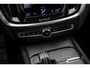 Volvo V60 2.0 B3 R-Design | Panoramadak | Parkeercamera | Parkeersensoren V + A | Adaptieve Cruise Control | Dode Hoek Detectie |
