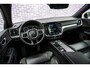 Volvo V60 2.0 B3 R-Design | Panoramadak | Parkeercamera | Parkeersensoren V + A | Adaptieve Cruise Control | Dode Hoek Detectie |