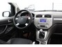 Ford C-Max 1.8-16V Titanium Flexifuel keurige MPV met panoramadak