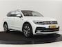 Volkswagen Tiguan Allspace 1.5 TSI R Line | Stoelverwarming | Camera | Adaptive cruise | Carplay | Navigatie | Full LED | 20'' | Keyless | Park Assist