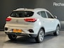 MG ZS EV Standard Range Luxury 50 kWh | Panoramadak | 360 camera | stoelverwarming | Carplay | Cruise control