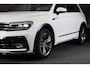 Volkswagen Tiguan 2.0 TSI 4Motion R Line / 190 Pk / Digital Cockpit / Acc / Lane Assist / Open Pano / Led / Trekhaak / Pdc / 19 In
