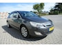 Opel Astra 1.4 Turbo Cosmo - zeer nette auto - navi - lm velgen - 1/2 leder