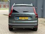 Dacia Jogger 1.6 Hybrid 140 Extreme 7p. Automaat / 7- persoons / Pack Assist / Achteruitrijcamera / Verwarmde voorstoelen / Automatische airco