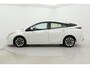Toyota Prius 1.8 Dynamic | Trekhaak | Dodehoek detectie | Stoelverwarming | Head-up display | Keyless | Adaptive Cruise | Clima | LED | 17 inch