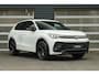 Volkswagen Tiguan 1.5 eHybrid 272pk DSG R-Line Business | SoH 100% | Panoramadak | Area View 360 graden | Black Style
