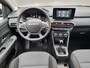Dacia Jogger 1.6 Hybrid 140 Extreme 7p. Automaat / 7- persoons / Pack Assist / Achteruitrijcamera / Verwarmde voorstoelen / Automatische airco
