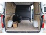 Mercedes-Benz Sprinter 317 CDI 2.0 L2H1 Cruise Control, Navigatie, Camera, Leder, 3 Persoons, Climate Control