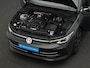 Volkswagen Golf 1.5 eTSI 150 pk DSG | Edition 50 Anniversary | Panoramadak | Rondomzicht camera | Stoelverwarming |  IQ Light | Head-up display | 18 inch
