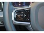 Volvo XC60 T6 Recharge AWD Plus Black Edition - Panorama/schuifdak - IntelliSafe Assist & Surround - 360º Camera - Harman/Kardon audio - Adaptieve LED koplampen - Verwarmde voorstoelen, stuur & achterbank - Parkeersensoren voor & achter - Elektr. bedienb. voorstoelen met geheugen - Draadloze tel. lader - Extra getint glas - 21' LMV