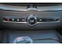 Volvo XC60 T6 Recharge AWD Plus Black Edition - Panorama/schuifdak - IntelliSafe Assist & Surround - 360º Camera - Harman/Kardon audio - Adaptieve LED koplampen - Verwarmde voorstoelen, stuur & achterbank - Parkeersensoren voor & achter - Elektr. bedienb. voorstoelen met geheugen - Draadloze tel. lader - Extra getint glas - 21' LMV