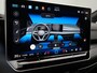 Volkswagen Golf 1.5 eTSI 150 pk DSG R-Line Edition | Panoramadak | IQ Light | Head-up display | Adaptive Cruise | Stoelverwarming | 18 inch