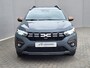 Dacia Jogger 1.6 Hybrid 140 Extreme 7p. Automaat / 7- persoons / Pack Assist / Achteruitrijcamera / Verwarmde voorstoelen / Automatische airco
