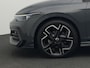 Volkswagen Golf 1.5 eTSI 150 pk DSG R-Line Edition | Panoramadak | IQ Light | Stoel-/stuurverwarming | Adaptive Cruise | 18 inch