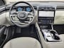 Hyundai Tucson 1.6 T-GDI HEV 230pk Premium Sky Automaat / Dealer onderhouden / 1650KG Trekgewicht / Schuif-/Kanteldak / Elektr. Achterklep / Lederen Bekleding / Rondomzicht Camera / Android Auto / Apple Carplay