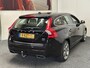 Volvo V60 2.4 D6 AWD PLUG- IN HYBRID SUMMUM NAVIGATIE CRUISE CONTROL CLIMATE CONTROL  LEDER STOELVERWARMING BLUETOOTH TELEFOON MULTIMEDIA VOORBEREIDING KEYLESS GO PDC AFN. TREKHAAK ZEER MOOI !! 3010