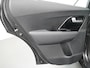 Kia Niro EV e-Niro DynamicLine 64 kWh - SOH 97,4% - Apple CarPlay/Android Auto - Navigatie - Achteruitrijcamera - Parkeersensoren - Fabrieksgarantie tot 07-2029