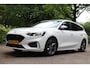 Ford Focus Wagon 1.0EB ST-LINE AUTOMAAT | WINTERPACK | TREKHAAK | CAMERA | NAVI | CLIMA | CRUISE | PARK SENS V+A | DEALER ONDERHOUDEN!