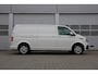 Volkswagen Transporter 2.0 TDI 150pk L2H1 DSG 28 Highline | Navigatie | App-Connect | Cruise Control | Trekhaak | Airco | DAB+