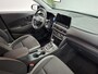 Hyundai Kona 1.6 GDI HEV I Trekhaak I Stoel- en stuurverwarming I Navigatie I Apple Carplay I