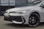 Volkswagen Golf R-line 1.5 eTSI 150pk DSG facelift Black style/Panodak /Trekhaak wegklb./IQ Matrix LED /Head-up