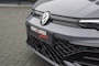 Volkswagen Golf R-line 1.5 eTSI 150pk DSG facelift Black style/Panodak /Trekhaak wegklb./IQ Matrix LED /Head-up