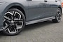 Volkswagen Golf R-line 1.5 eTSI 150pk DSG facelift Black style/Panodak /Trekhaak wegklb./IQ Matrix LED /Head-up