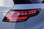 Volkswagen Golf R-line 1.5 eTSI 150pk DSG facelift Black style/ Panodak /IQ Matrix LED /Head-up/Park-assist plus