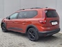 Dacia Jogger 1.6 Hybrid 140 Extreme 7p. Automaat / 7- persoons / Pack Assist / Achteruitrijcamera / Verwarmde voorstoelen / Automatische airco