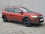 Dacia Jogger 1.6 Hybrid 140 Extreme 7p. Automaat / 7- persoons / Pack Assist / Achteruitrijcamera / Verwarmde voorstoelen / Automatische airco