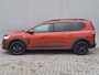 Dacia Jogger 1.6 Hybrid 140 Extreme 7p. Automaat / 7- persoons / Pack Assist / Achteruitrijcamera / Verwarmde voorstoelen / Automatische airco