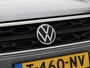 Volkswagen T-Roc 1.5 TSi Life 150 Pk Automaat | Adaptive Cruise | Carplay | Camera | Parkeersensoren | Privacy Glass | LED | 16 Inch | 62.094 Km