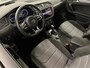 Volkswagen Tiguan 2.0 TSI 4Motion Highline Business R / Pano / Virtual / CarPlay / Trekhaak