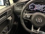 Volkswagen Tiguan 2.0 TSI 4Motion Highline Business R / Pano / Virtual / CarPlay / Trekhaak