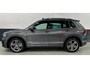 Volkswagen Tiguan 2.0 TSI 4Motion Highline Business R / Pano / Virtual / CarPlay / Trekhaak
