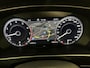 Volkswagen Tiguan 2.0 TSI 4Motion Highline Business R / Pano / Virtual / CarPlay / Trekhaak