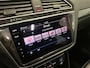 Volkswagen Tiguan 2.0 TSI 4Motion Highline Business R / Pano / Virtual / CarPlay / Trekhaak