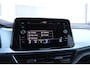 Volkswagen T-Roc 1.5 TSI 150pk DSG Life | App Connect | Clima | Parkeersensoren Voor & Achter |