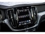 Volvo XC60 2.0 T5 Momentum | Trekhaak | Lederen bekleding | Elektrisch verstelbare bestuurdersstoel met memory | Voorstoelen verwarmd | Keyless entry | Full-led koplampen | Sportstoelen |