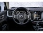 Volvo XC60 2.0 T5 Momentum | Trekhaak | Lederen bekleding | Elektrisch verstelbare bestuurdersstoel met memory | Voorstoelen verwarmd | Keyless entry | Full-led koplampen | Sportstoelen |