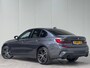 BMW 3-Serie 320e M-SPORT SCHUIFDAK l LASER l CAMERA l SFEER l ADAPT.CRUISE l STUURVERW l ORG.NL l DEALER OH