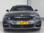 BMW 3-Serie 320e M-SPORT SCHUIFDAK l LASER l CAMERA l SFEER l ADAPT.CRUISE l STUURVERW l ORG.NL l DEALER OH